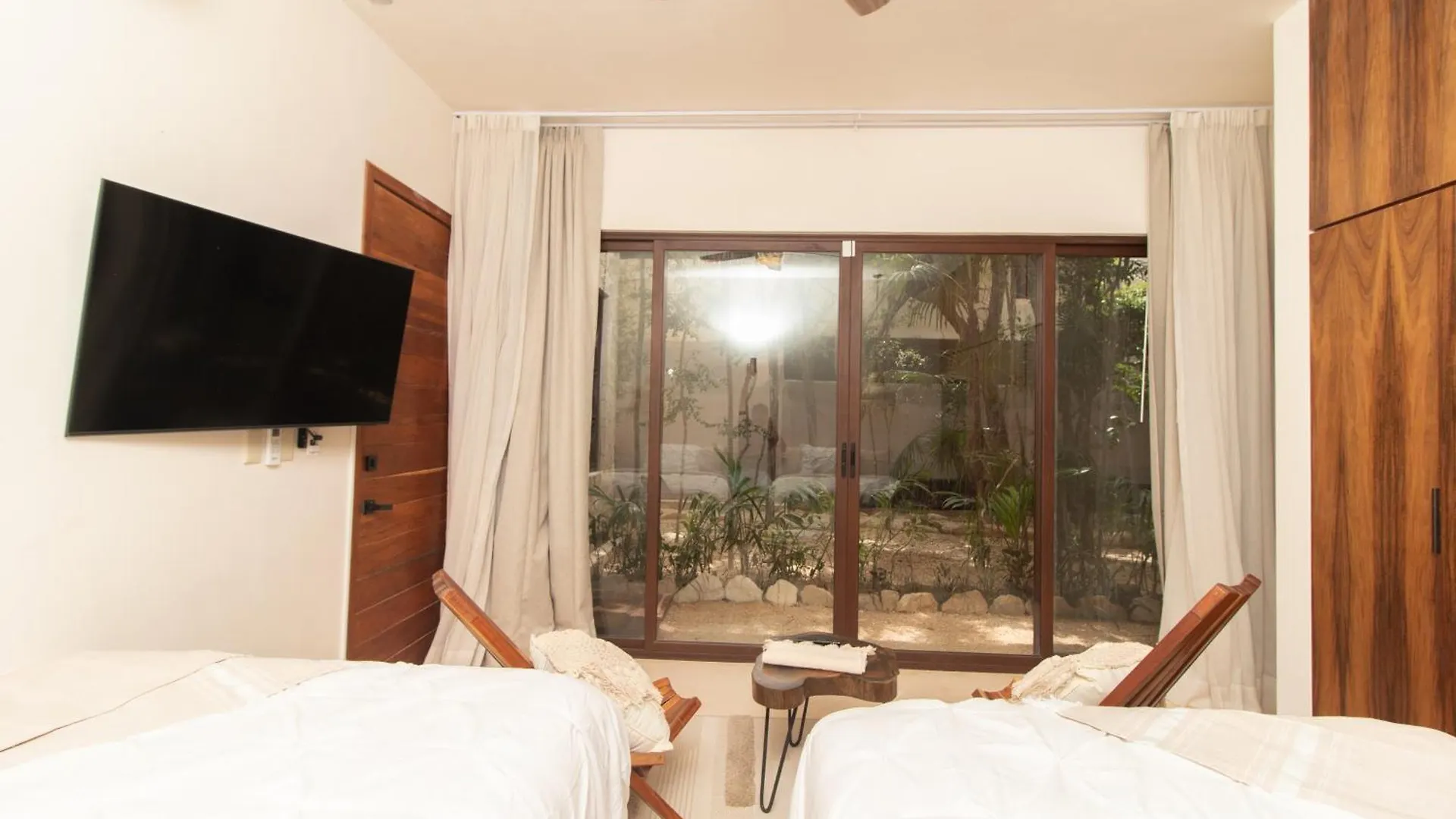 Serene Condo Tulum, Pool, Gym, Holistika Mexico