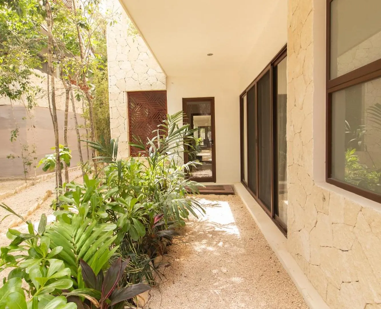 Serene Condo Tulum, Pool, Gym, Holistika 0*,